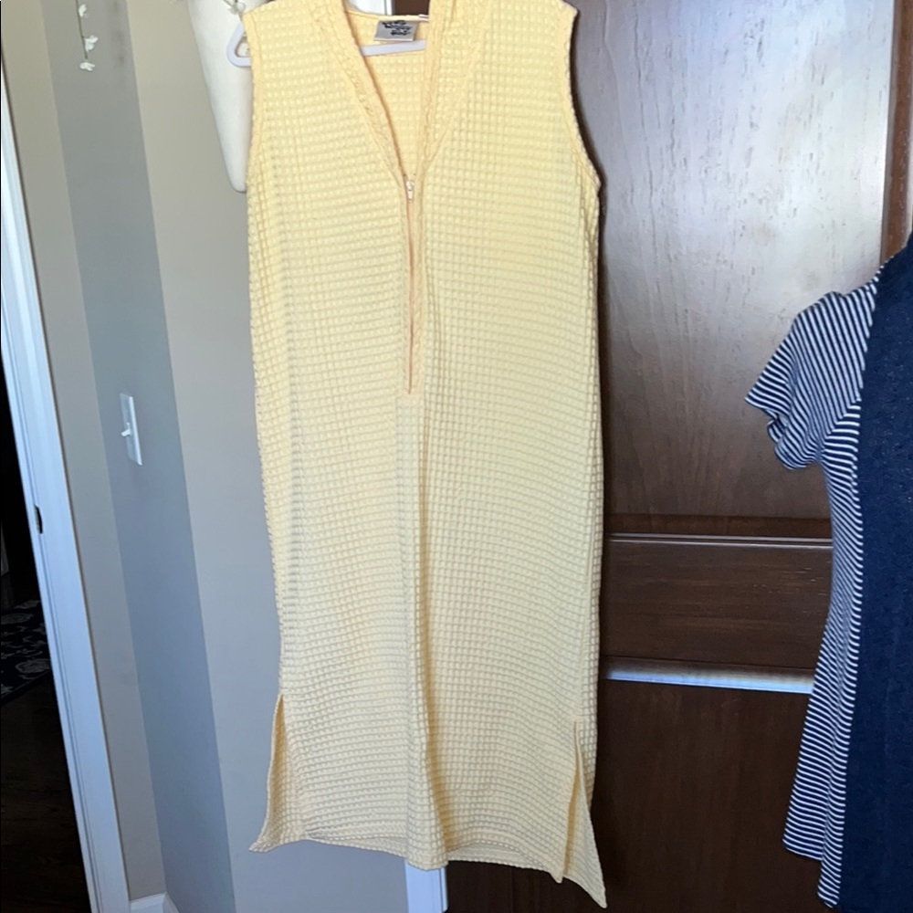 The Company Store Yellow Sleeveless V-Neck Sheath Maxi Swim Cover or Robe